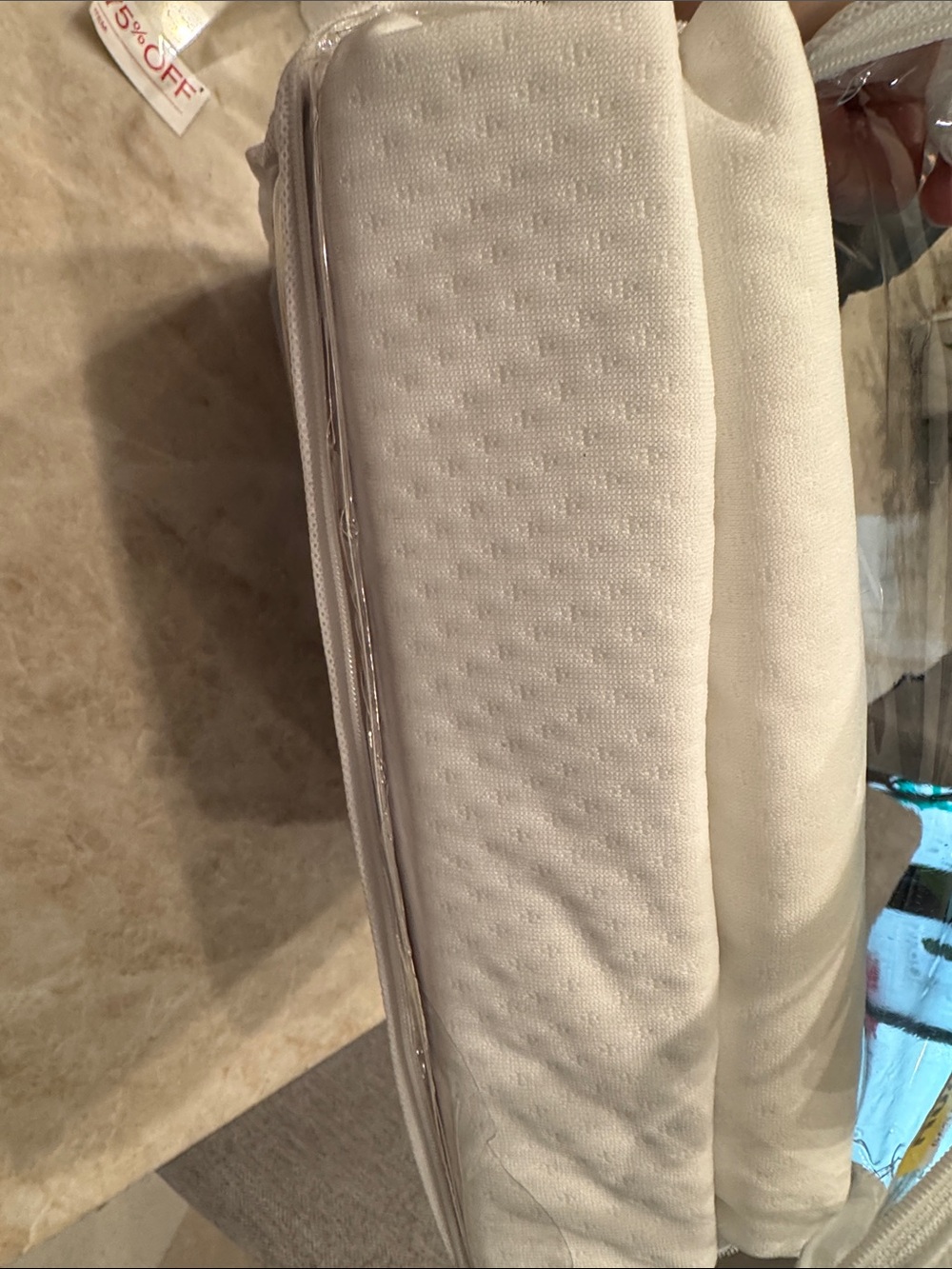 GUARDSMAN Queen CoolGuard Jacquard Mattress Protector - White - Picture 4 of 4